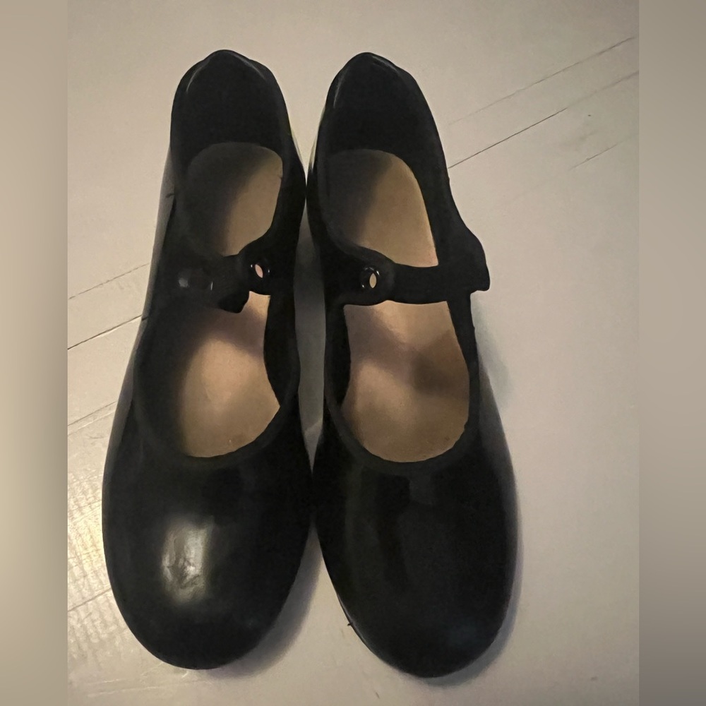 Capezio tap shoes